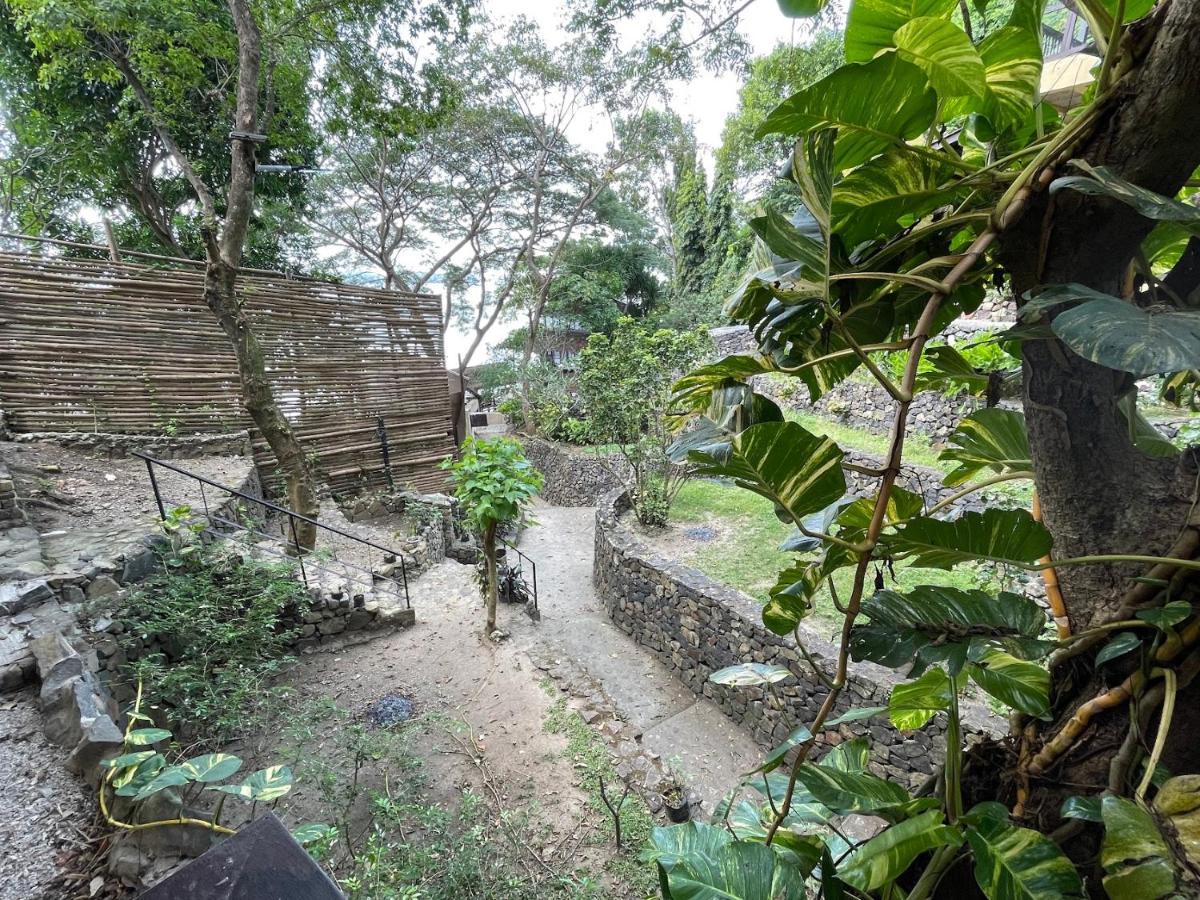 คาสิตา อีซาเบล Bed & Breakfast Batangas ภายนอก รูปภาพ