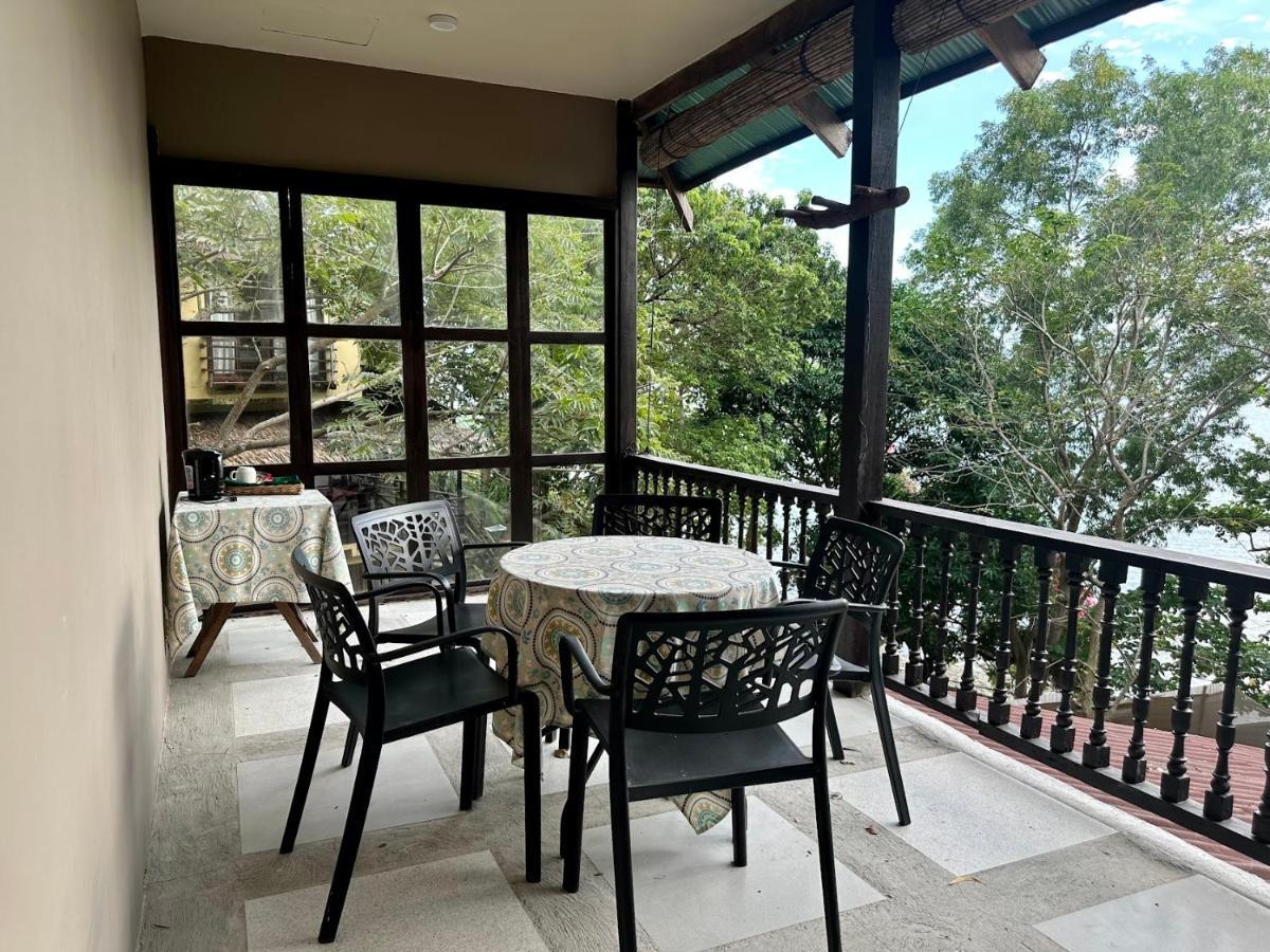 คาสิตา อีซาเบล Bed & Breakfast Batangas ภายนอก รูปภาพ