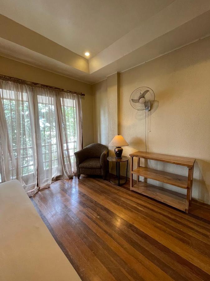 คาสิตา อีซาเบล Bed & Breakfast Batangas ภายนอก รูปภาพ