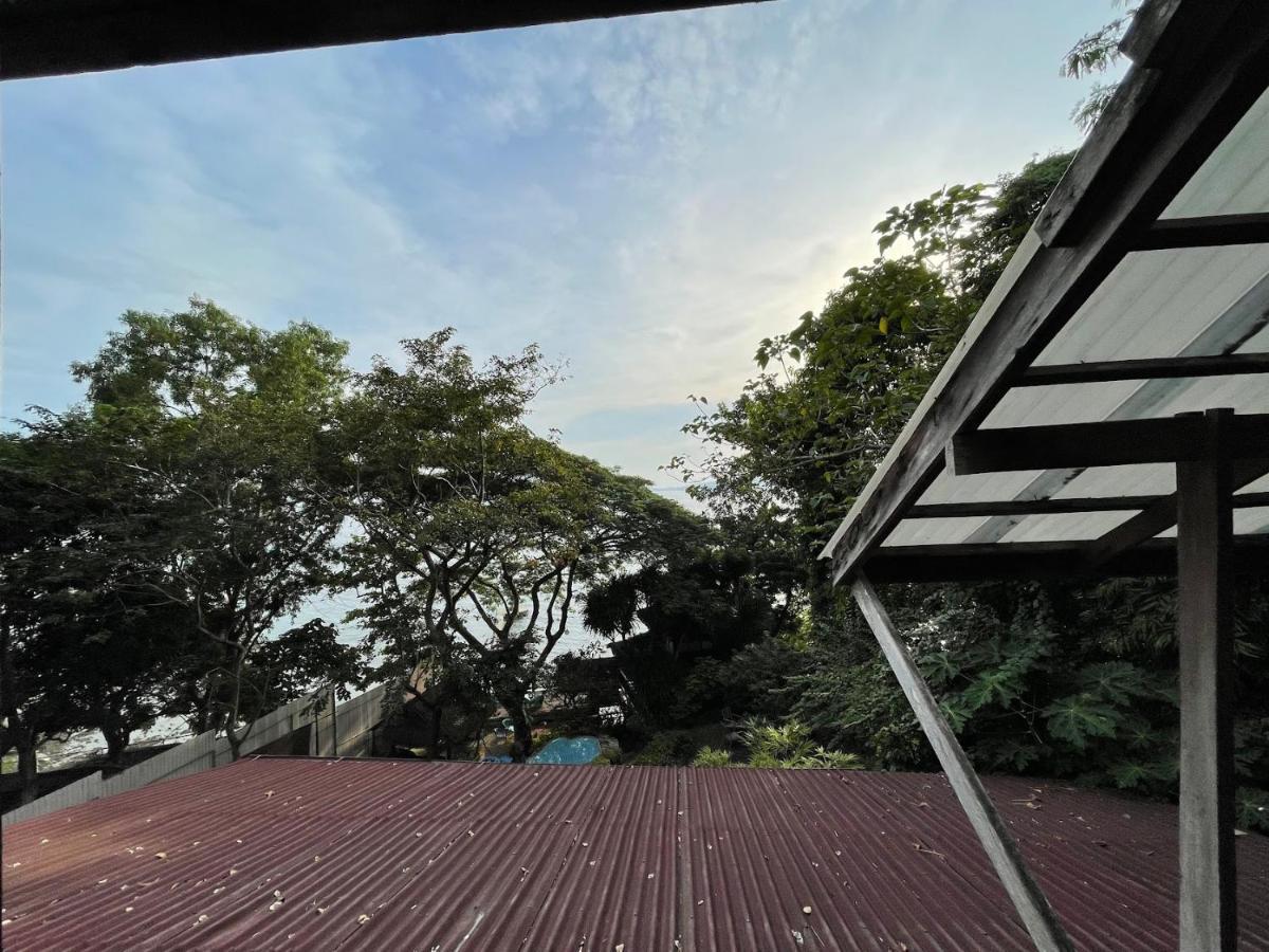 คาสิตา อีซาเบล Bed & Breakfast Batangas ภายนอก รูปภาพ