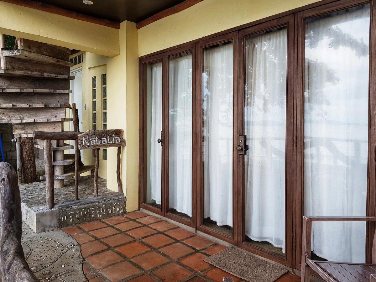 คาสิตา อีซาเบล Bed & Breakfast Batangas ภายนอก รูปภาพ